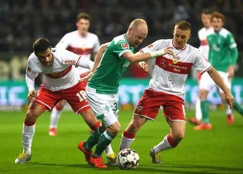 爱游戏登录-关于战绩飘红：斯图加特主场胜利赢得升班马对决的信息