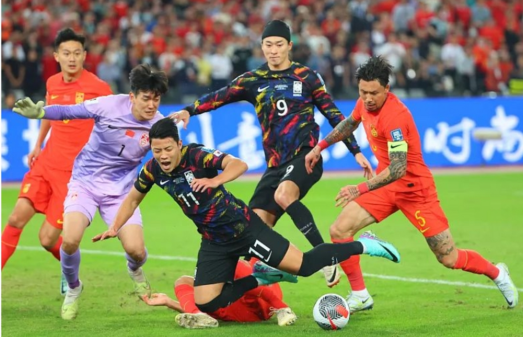 土耳其队险胜拉脱维亚，成功晋级世界杯预选赛