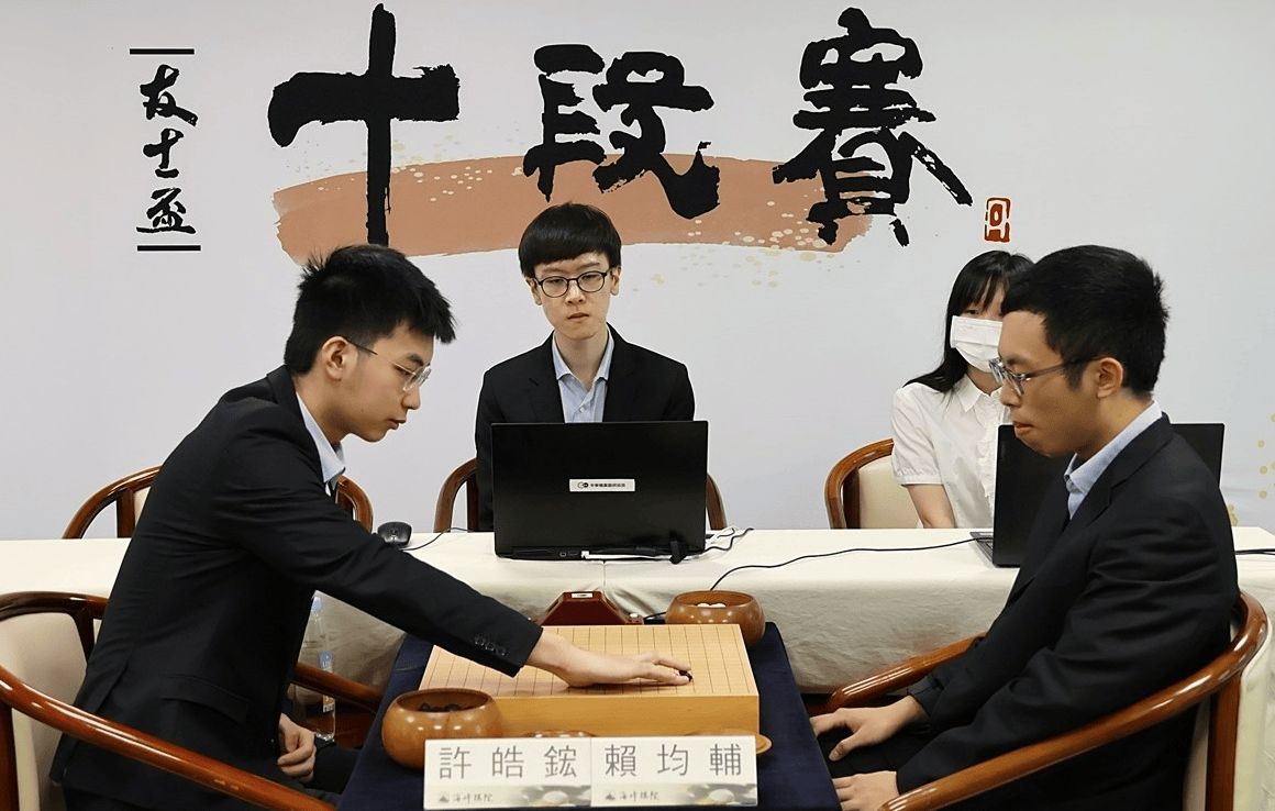 华丽巅峰对决：强者勇争胜负