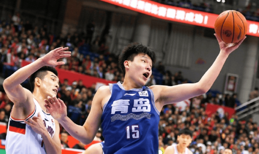 广州龙狮中锋受伤无缘下场战绩或受影响的简单介绍