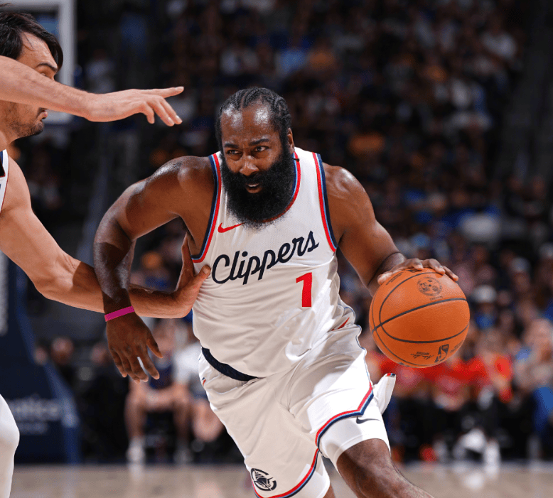 爱游戏在线登录-火箭惨遭76人逆转，遭遇两连败